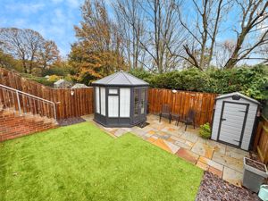 Photo 6- click for photo gallery